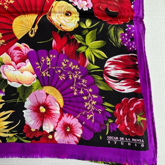 Oscar de la Renta Scarf, Silk, 50x10, Fan Floral Print - Picture 3 of 8